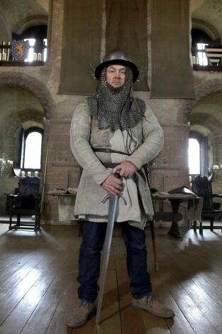 Maestros de la restauración: Encuentros con la guardia del castillo Maestros de la restauración: Encuentros con la guardia del castillo