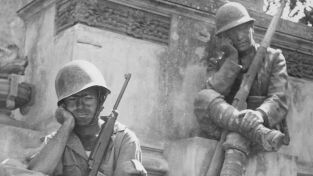 Segunda Guerra Mundial: la campaña italiana: De Sicilia a Anzio Segunda Guerra Mundial: la campaña italiana: De Sicilia a Anzio
