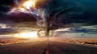 Tras el desastre: Desastres en el espacio Tras el desastre: Desastres en el espacio
