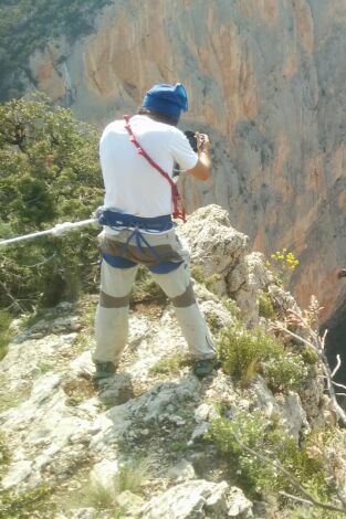 Al filo de lo imposible (T18/19): Descenso aguas bravas "las venas de la tierra" Al filo de lo imposible (T18/19): Descenso aguas bravas "las venas de la tierra"