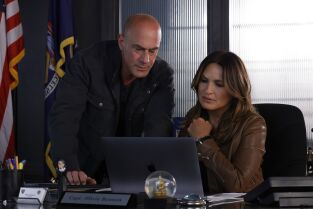 Ley y orden: Crimen organizado (T3): Ep.1 Dame refugio (Parte 1) Ley y orden: Crimen organizado (T3): Ep.1 Dame refugio (Parte 1)