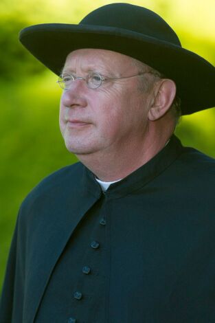 Padre Brown (T6): Ep.10 Las dos muertes de Hercule Flambe Padre Brown (T6): Ep.10 Las dos muertes de Hercule Flambe