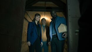 Evil (T4): Ep.5 Cómo pilotar un avión Evil (T4): Ep.5 Cómo pilotar un avión