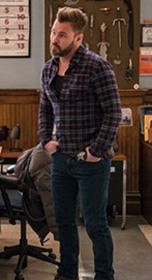 Chicago P.D. (T7): Ep.11 En la 43 con Normal Chicago P.D. (T7): Ep.11 En la 43 con Normal