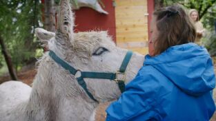 Una veterinaria todoterreno: Las mujeres Oakley no hacen burradas Una veterinaria todoterreno: Las mujeres Oakley no hacen burradas