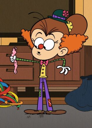 Una casa de locos (T7): Ep.16 Toda clase de bromas / El robobo de la mumuñeca Una casa de locos (T7): Ep.16 Toda clase de bromas / El robobo de la mumuñeca