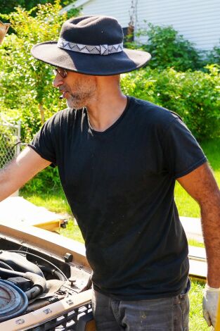 Fortuna en la basura: Cavar por el tesoro de la cueva del hombre Fortuna en la basura: Cavar por el tesoro de la cueva del hombre