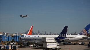 Control de aeropuertos: USA: Chivándose de mamá Control de aeropuertos: USA: Chivándose de mamá