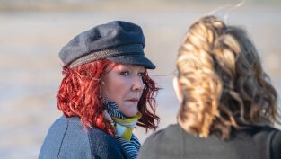 Los casos de Pearl Nolan (T1): Ep.6 El hombre de la placa azul