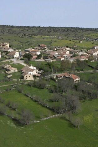 Vuelvo a empezar: Torralba de los Sisones (Teruel), Genalguacil (Málaga) y La Pola de Gordón (León)