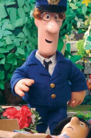 Cartero Paco (T8): Ep.4 Pat el cartero y el policía del pueblo