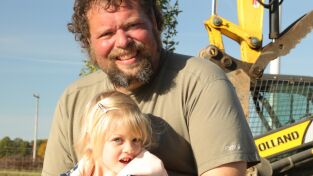 La increíble granja del Dr. Pol: El estanque dorado de los Pol