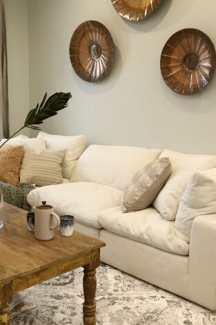 Reforma con Karen y Mina: Nada es fácil en East Street