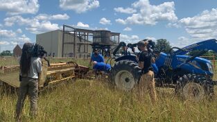 La increíble granja del Dr. Pol: Enfardadores