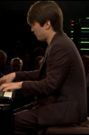Cho interpreta Debussy, Schumann y Chopin