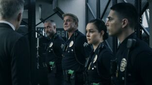 S.W.A.T.: Los hombres de Harrelson (T6): Ep.15 Proteger y servir