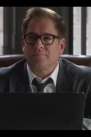 Bull (T4): Ep.1 Día de parto