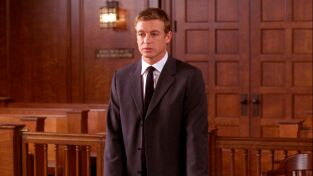 El guardián (T1): Ep.16 Solidaridad