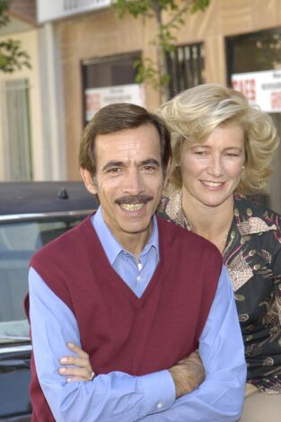 Cuéntame cómo pasó (T7): Ep.3 Paz y croquetas