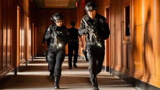 S.W.A.T.: Los hombres de Harrelson (T7): Ep.10 Snafu