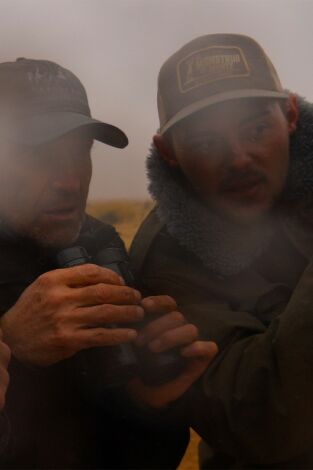 Cazadores sin fronteras T2 Ep5 La tierra extraña, llueve en el desierto