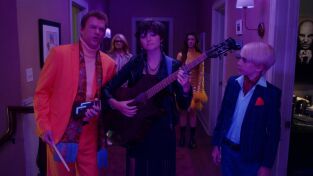 Una verdadera casa de locos (T1): Ep.5 El mánager de los planes