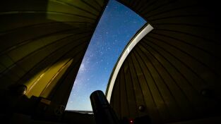 OVNIS: Investigando lo desconocido: Científicos vanguardistas