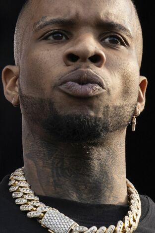 Megan vs Tory: cinco disparos: La historia de Tory