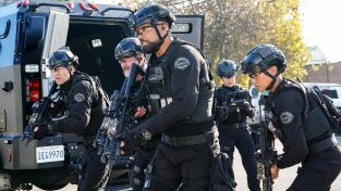 S.W.A.T.: Los hombres de Harrelson (T8): Ep.14 El Santa Clara