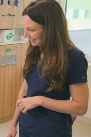 Dr. Emma: clínica dermatológica: Episodio 4