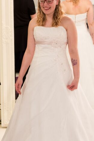 ¡Sí, quiero ese vestido! (Ben): Episodio 4