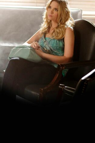 Pequeñas mentirosas (T1): Ep.3 Matar a un pavo real