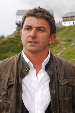 Doctor en los Alpes (T1): Ep.2 La encrucijada