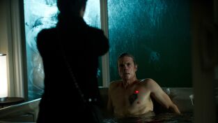 Motive (T1): Ep.5 Enemigo público