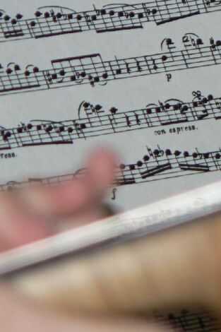 Elisabeth Leonskaja Orchestre de la Suisse Romande Jonathan Nott: Panufnik Mozart Chaikovski