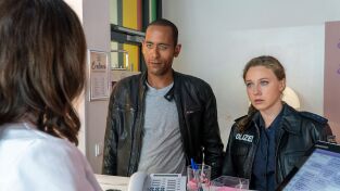 Asesinatos en la montaña (T3): Ep.5 Picadura de abeja