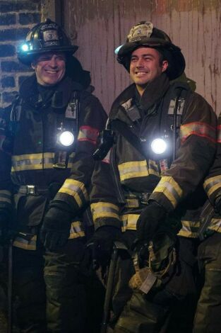 Chicago Fire (T3): Ep.6 Locos y necios