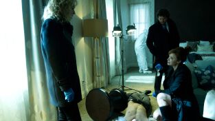 Motive (T1): Ep.12 Despiadados