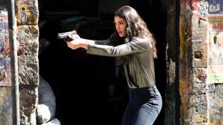 S.W.A.T.: Los hombres de Harrelson (T2): Ep.12 Los Huesos