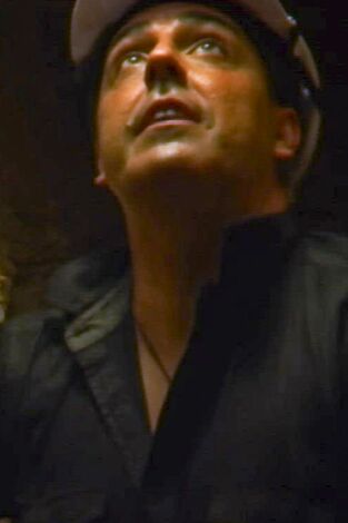 Cazadores de gemas: El apoyo extranjero