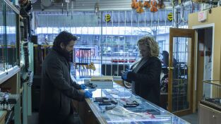 Motive (T2): Ep.11 Una bala para Joey