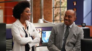 Navy: Investigación Criminal (T22): Ep.7 Duro como el acero