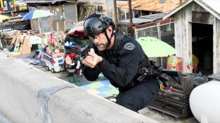 S.W.A.T.: Los hombres de Harrelson (T2): Ep.22 El detonante