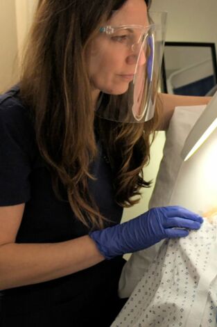 Dr. Emma: clínica dermatológica: Episodio 11