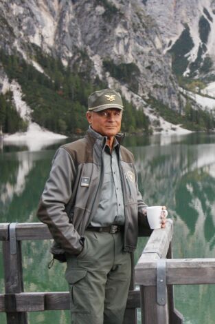 A un paso del cielo (T2): Ep.9 Fuera del mundo