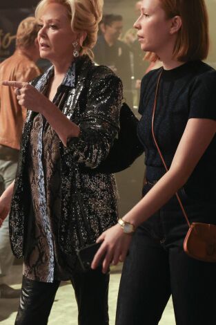 Hacks (T2): Ep.1 Correrá la sangre