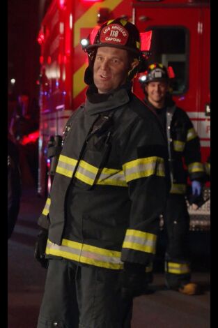 9-1-1 (T4): Ep.9 Sorpresa