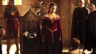 Merlín (T5): Ep.2 La maldición de Arthur (II)