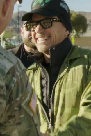 El garaje del futuro de Robert Downey Jr.: La Thanos-neta