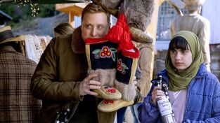 Resident Alien (T4): Ep.8 Pueblo Minero